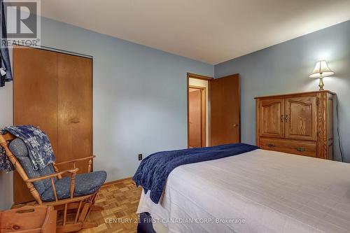 12 Rosemount Crescent, St. Thomas, ON - Indoor Photo Showing Bedroom