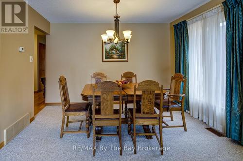 229 Datas Drive E, Clearview (Stayner), ON - Indoor Photo Showing Dining Room