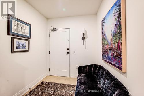1201 - 71 Wyndham Street S, Guelph (St. Patrick'S Ward), ON - Indoor Photo Showing Other Room