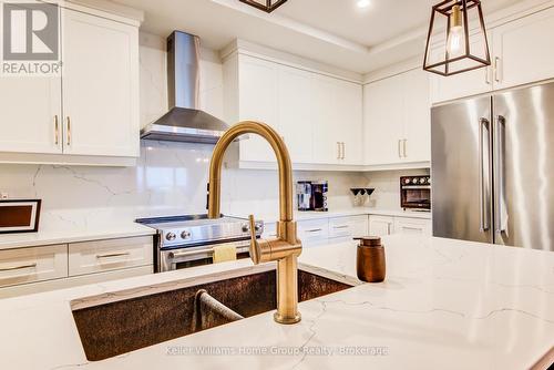 1201 - 71 Wyndham Street S, Guelph (St. Patrick'S Ward), ON - Indoor Photo Showing Kitchen