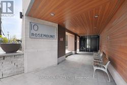 410 - 10 ROSEMOUNT AVENUE  Ottawa, ON K1Y 1P4