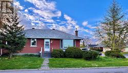 625 CLARKE AVENUE  Ottawa, ON K1K 0Y6