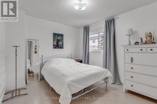 5349 Bullrush Drive, Mississauga, ON - Indoor Photo Showing Bedroom