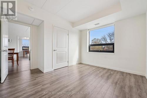406 - 1219 Gordon Street, Guelph (Kortright West), ON - Indoor