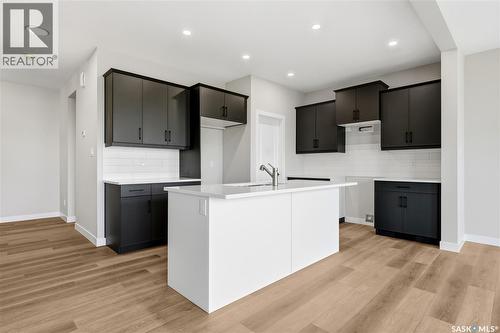 3172 Favel Drive, Regina, SK - Indoor Photo Showing Kitchen