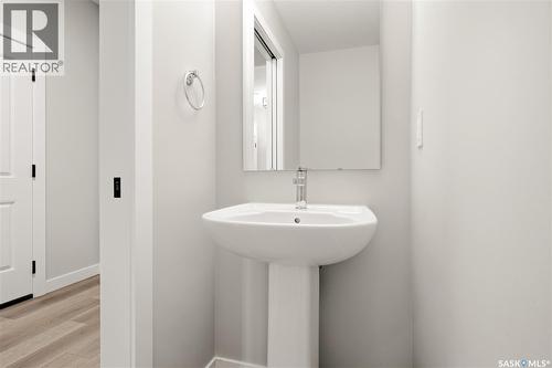 3172 Favel Drive, Regina, SK - Indoor Photo Showing Bathroom