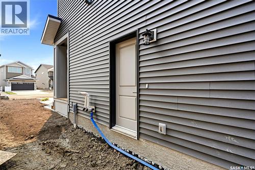 3172 Favel Drive, Regina, SK - Outdoor