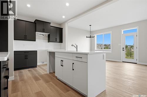 3172 Favel Drive, Regina, SK - Indoor Photo Showing Kitchen