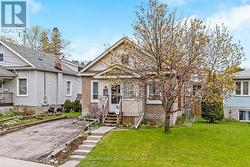 122 CEDAR STREET  Cambridge, ON N1S 1W2