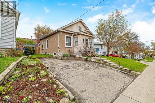 122 Cedar Street, Cambridge, ON - Outdoor