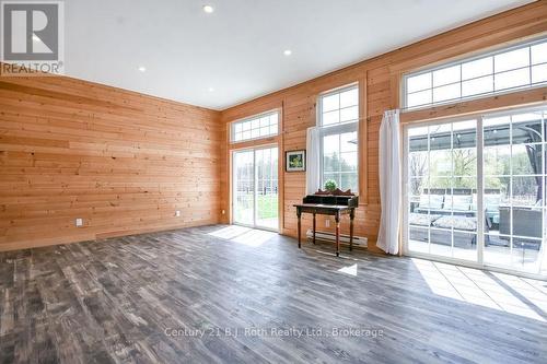 Barn Studio with walkouts to Patio - 465 Ridge Road E, Oro-Medonte, ON - Indoor Photo Showing Other Room