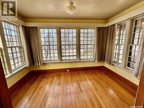 21 Angus Crescent, Regina, SK - Indoor Photo Showing Other Room