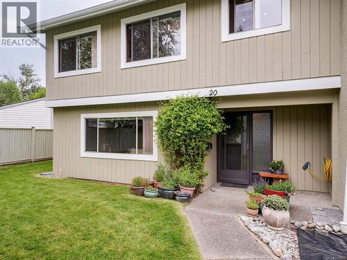 20 2020 White Birch Rd  Sidney, BC V8L 2R1