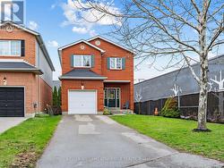 98 COALPORT DRIVE Toronto, ON M1N 4B8