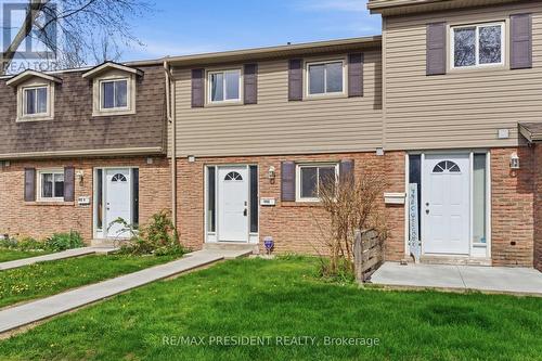 498 B GREY STREET  Brantford, ON N3S 7L4