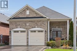 47 GORDON COWLING STREET Clarington, ON L1E 0G7
