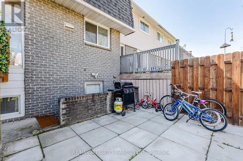 812 Glengarry Boulevard, Cornwall, ON - Outdoor