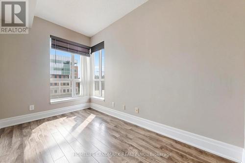 314B - 21 Upper Duke Crescent, Markham, ON - Indoor Photo Showing Other Room