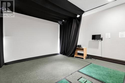 314B - 21 Upper Duke Crescent, Markham, ON - Indoor Photo Showing Other Room