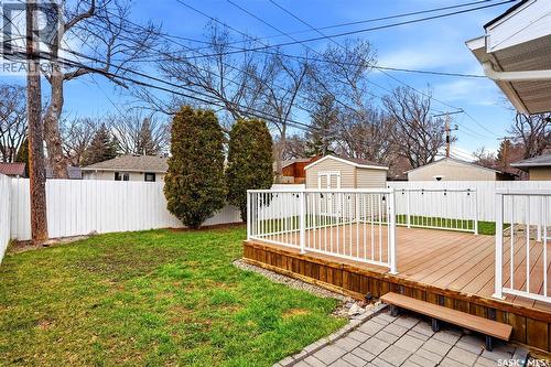 12 Fox Glove Crescent, Regina, SK - Outdoor With Deck Patio Veranda