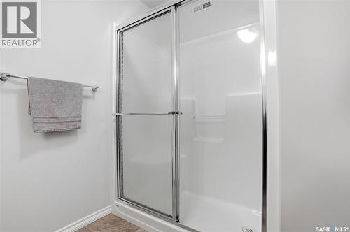 157 4100 Sandhill Crescent, Regina, SK - Indoor Photo Showing Bathroom