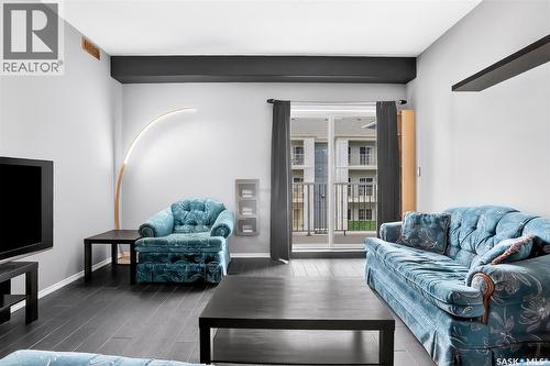 312 363 Nelson Road, Saskatoon, SK - Indoor Photo Showing Living Room