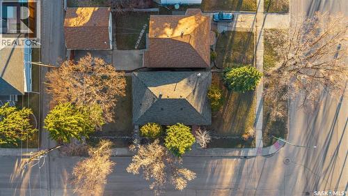 3301 Regina Avenue, Regina, SK - Outdoor
