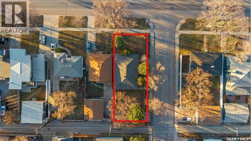 3301 Regina Avenue, Regina, SK - Outdoor
