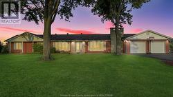 1720 LAKESHORE RD 123 Lakeshore, ON N0R 1V0