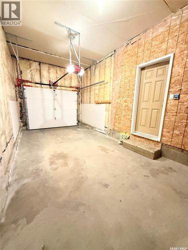 602 Barber Crescent, Weyburn, SK - Indoor Photo Showing Garage