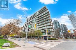 909 - 650 QUEENS QUAY W Toronto, ON M5V 3N2