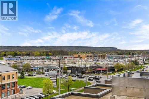 1940 Ironstone Drive Unit# 808, Burlington, ON - Outdoor With View