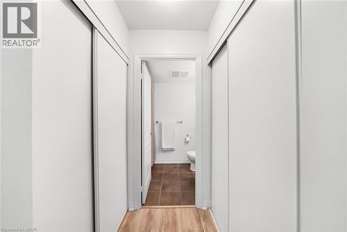 1940 Ironstone Drive Unit# 808, Burlington, ON - Indoor Photo Showing Other Room