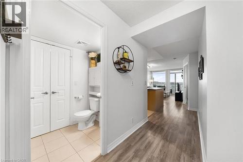 1940 Ironstone Drive Unit# 808, Burlington, ON - Indoor
