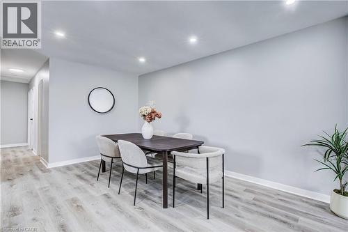 Recessed lighting illuminating light gray walls - 2367 Middlesmoor Crescent, Burlington, ON - Indoor