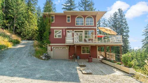 7666 Lichen Road, Anglemont, BC - Outdoor With Deck Patio Veranda