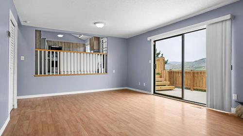 4015 15 Crescent, Vernon, BC - Indoor Photo Showing Other Room