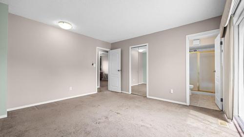 4015 15 Crescent, Vernon, BC - Indoor Photo Showing Other Room