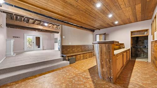 4015 15 Crescent, Vernon, BC - Indoor