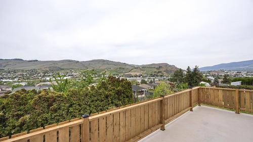 4015 15 Crescent, Vernon, BC - Outdoor With View