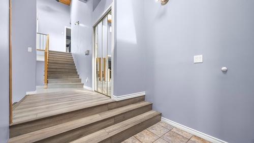 4015 15 Crescent, Vernon, BC - Indoor Photo Showing Other Room
