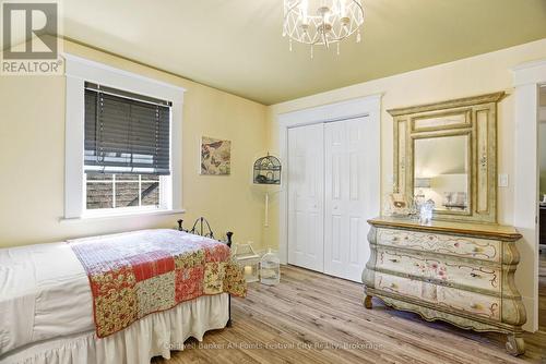36603 Maitland Avenue, Goderich (Goderich (Town)), ON - Indoor Photo Showing Bedroom