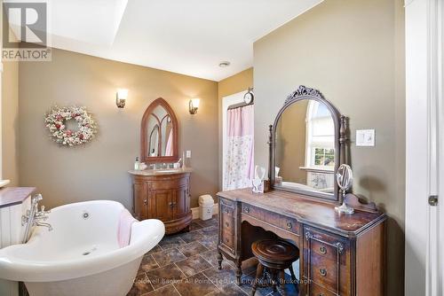 36603 Maitland Avenue, Goderich (Goderich (Town)), ON - Indoor Photo Showing Bathroom