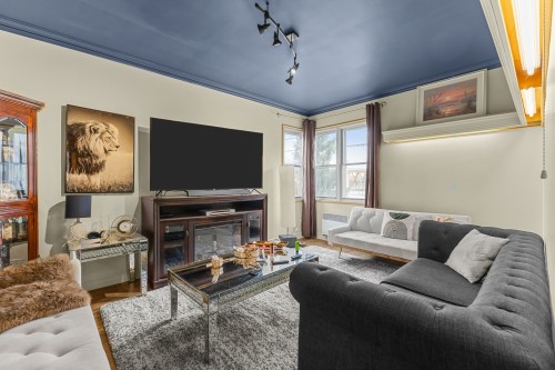 Salon - 420 Rue Melançon, Saint-Jérôme, QC - Indoor Photo Showing Living Room