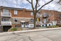 8845  - 8847 Rue de Reims  Montréal (Ahuntsic-Cartierville), QC H2N 1S9