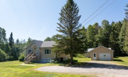 54 Ch. du Pont-Rouge  Grand-Remous, QC J0W 1E0