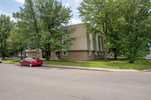 Front of Structure - 369  - 370 Rue Desjardins N., Granby, QC - Outdoor