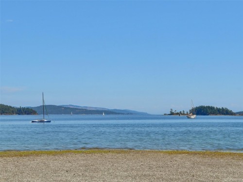 20-2020 White Birch Rd, Sidney, BC 