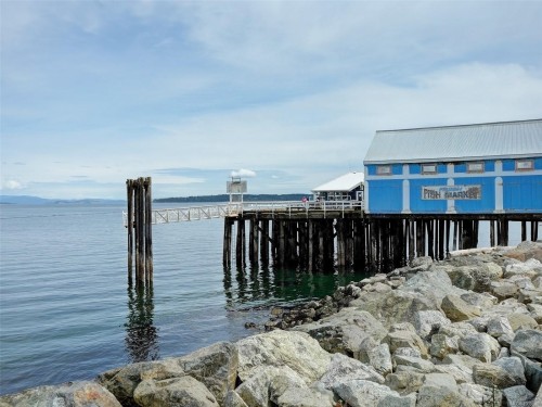 20-2020 White Birch Rd, Sidney, BC 