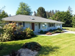 1588 Whiffin Spit Rd Sooke, BC V9Z 0T4